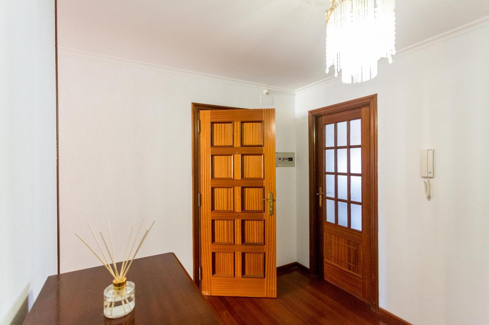 Disfruta De Melide En Este Amplio Apartamento Buitenkant foto